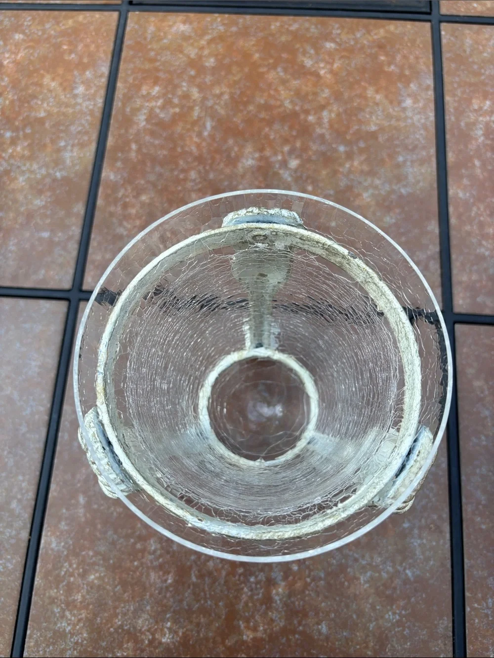 Decorative Clear Crackle Glass Vase/Candle Holder Distressed White Metal Stand